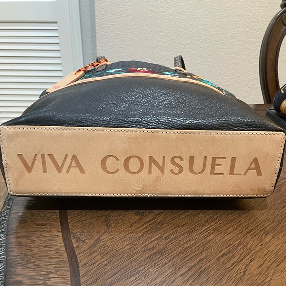 Consuela Venice Market Tote
(Discontinued Pattern) - Picture 8 of 10